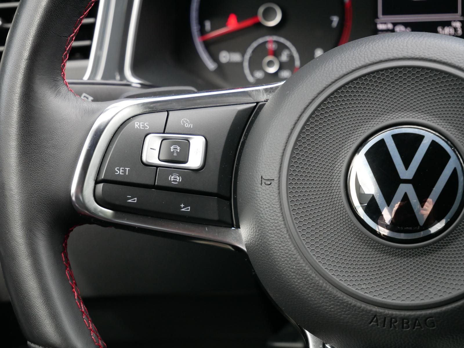 Volkswagen T-Roc 1.5 TSI SPORT DSG - Samsaru's Car Outlet