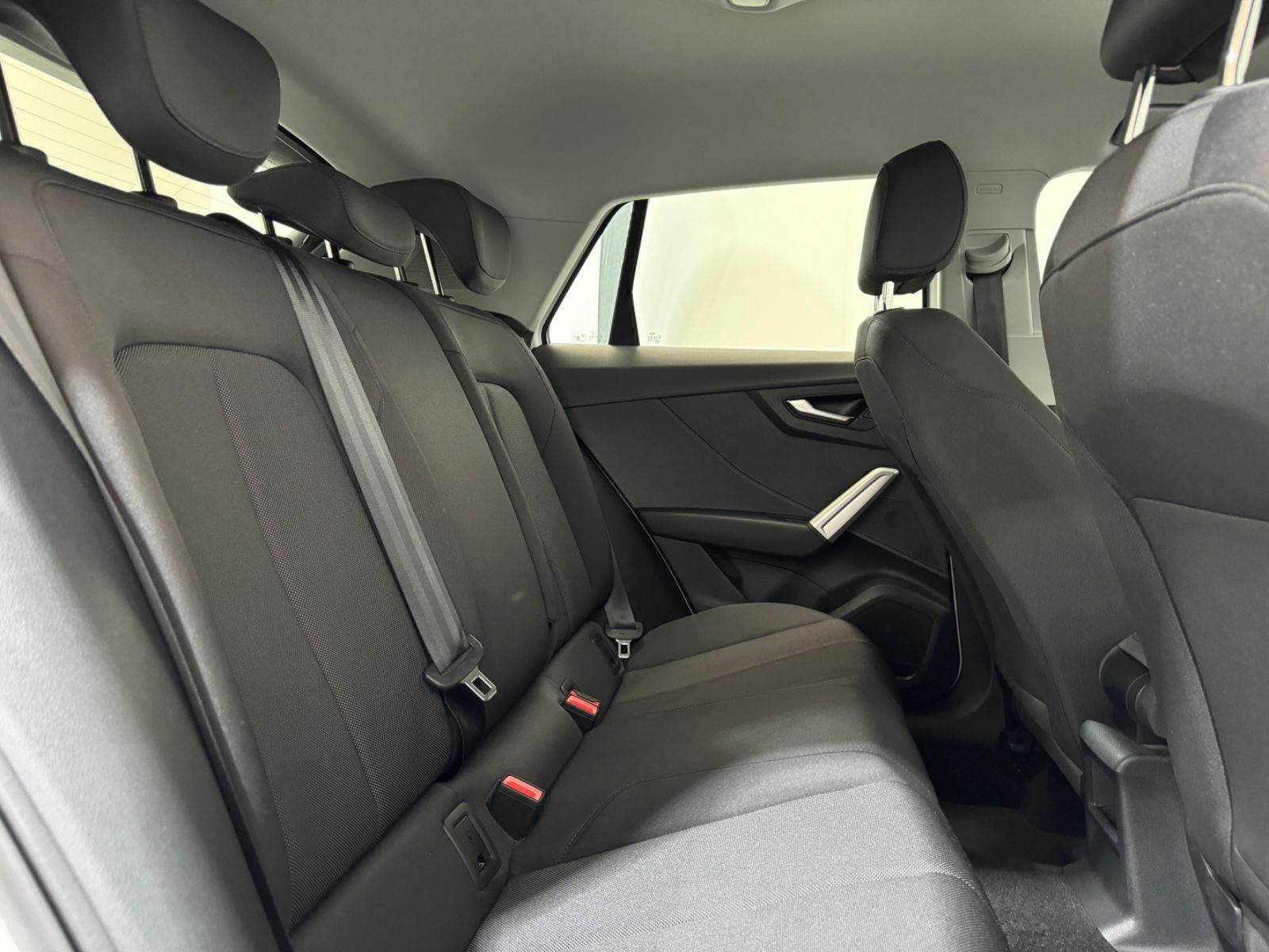 Audi Q2 35 TFSI 1.5-KAMERA-ACC-LED-SHZ-NAVI-EHK