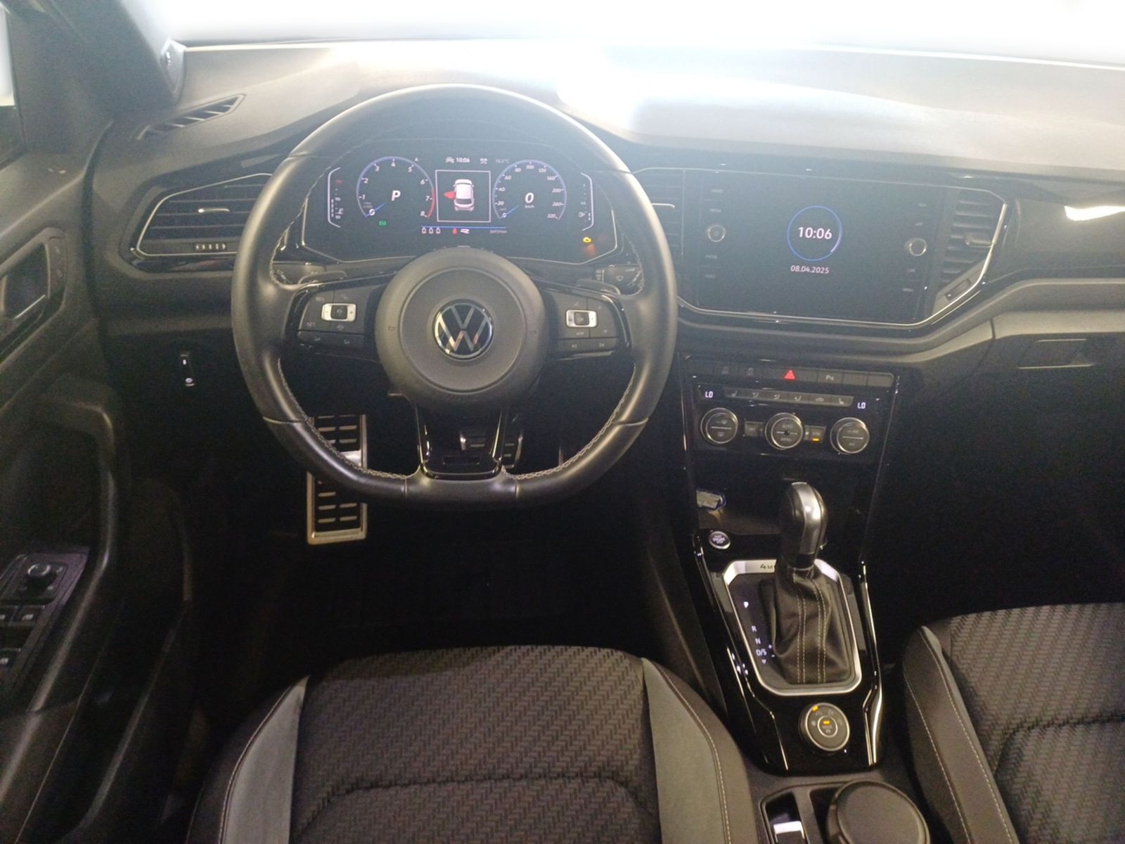 Volkswagen T-Roc R 4Motion - Samsaru's Car Outlet