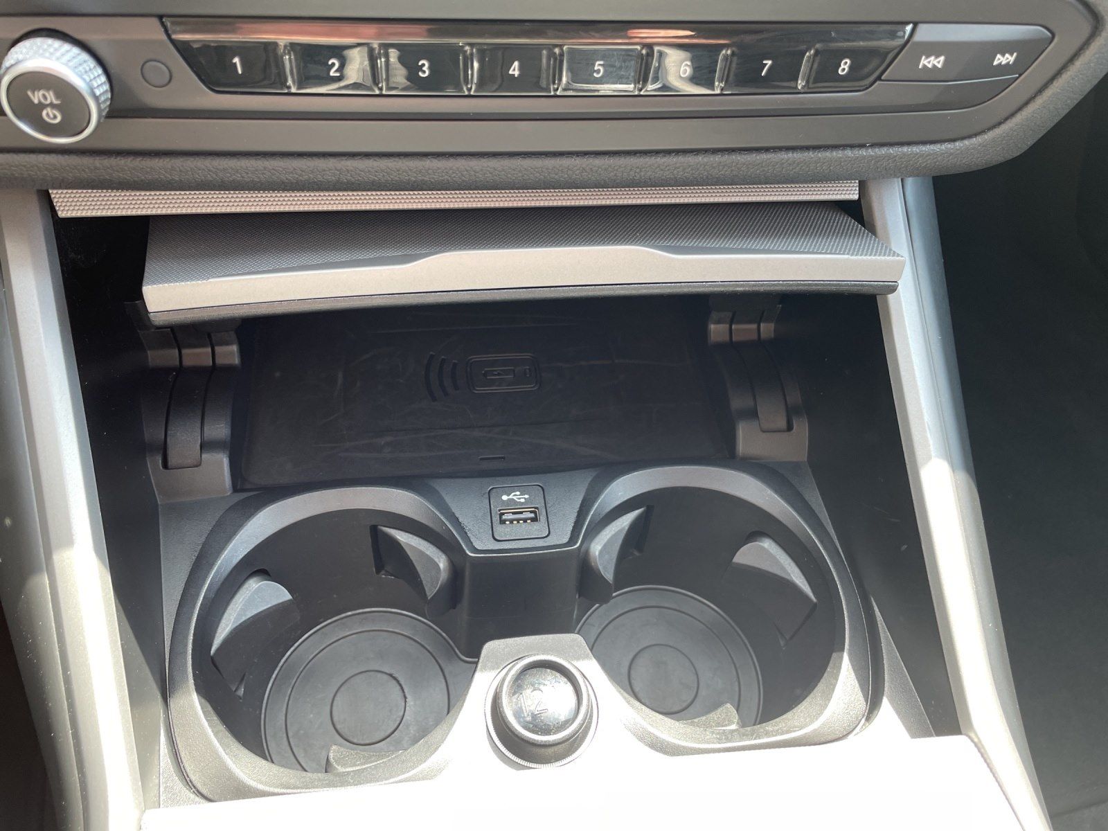 BMW 320e xDrive Touring - Samsaru's Car Outlet