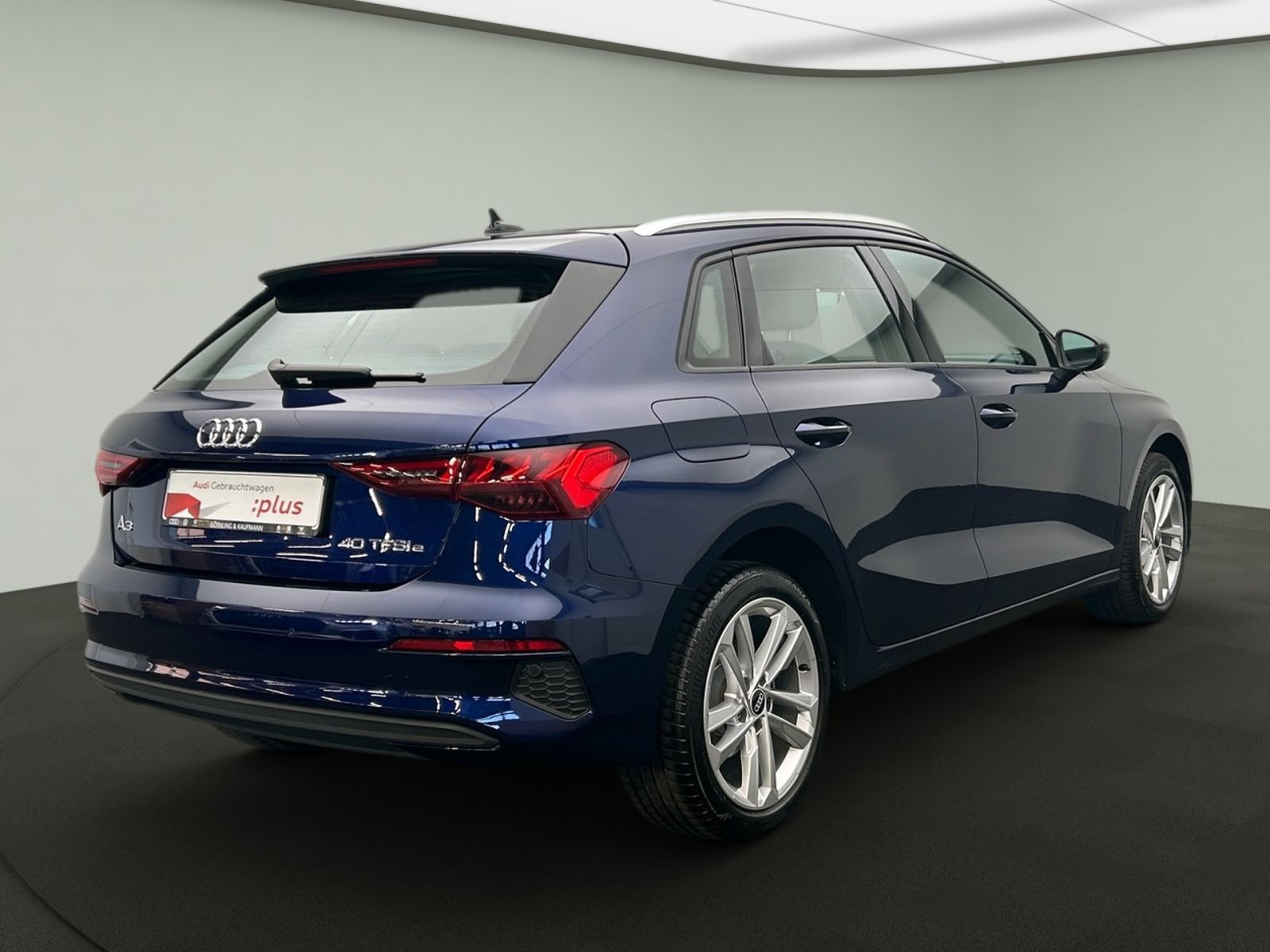 Audi A3 Sportback 40 TFSIe S tro - Samsaru's Car Outlet