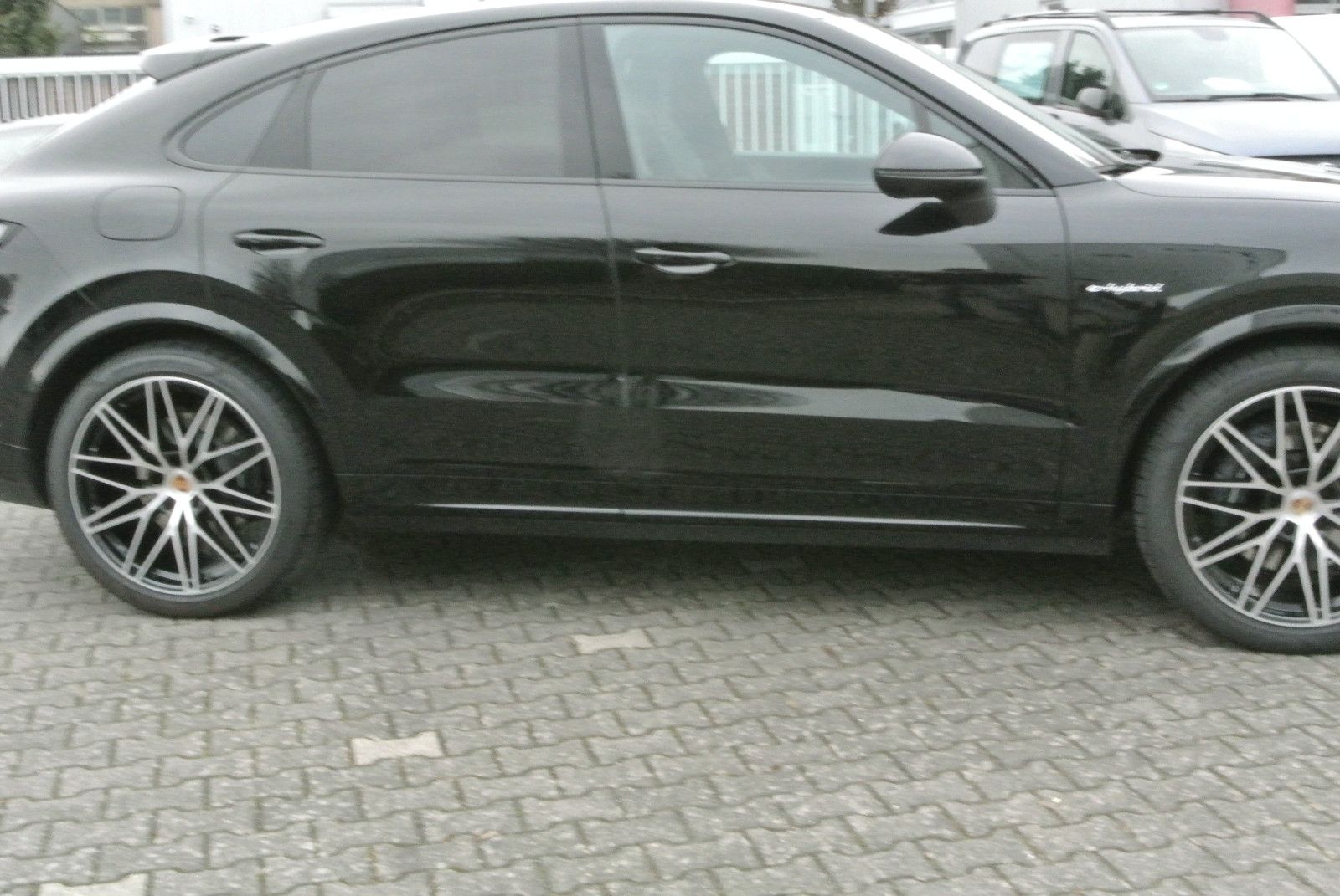 Porsche Cayenne Coupe E-Hyb,sport des,3 disply,22",