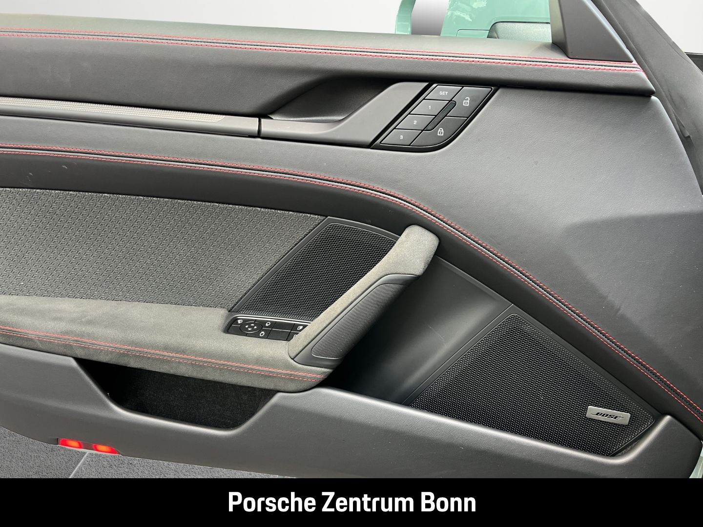 Porsche 992 911 Carrera 4 GTS Liftsystem Vorderachse BOS