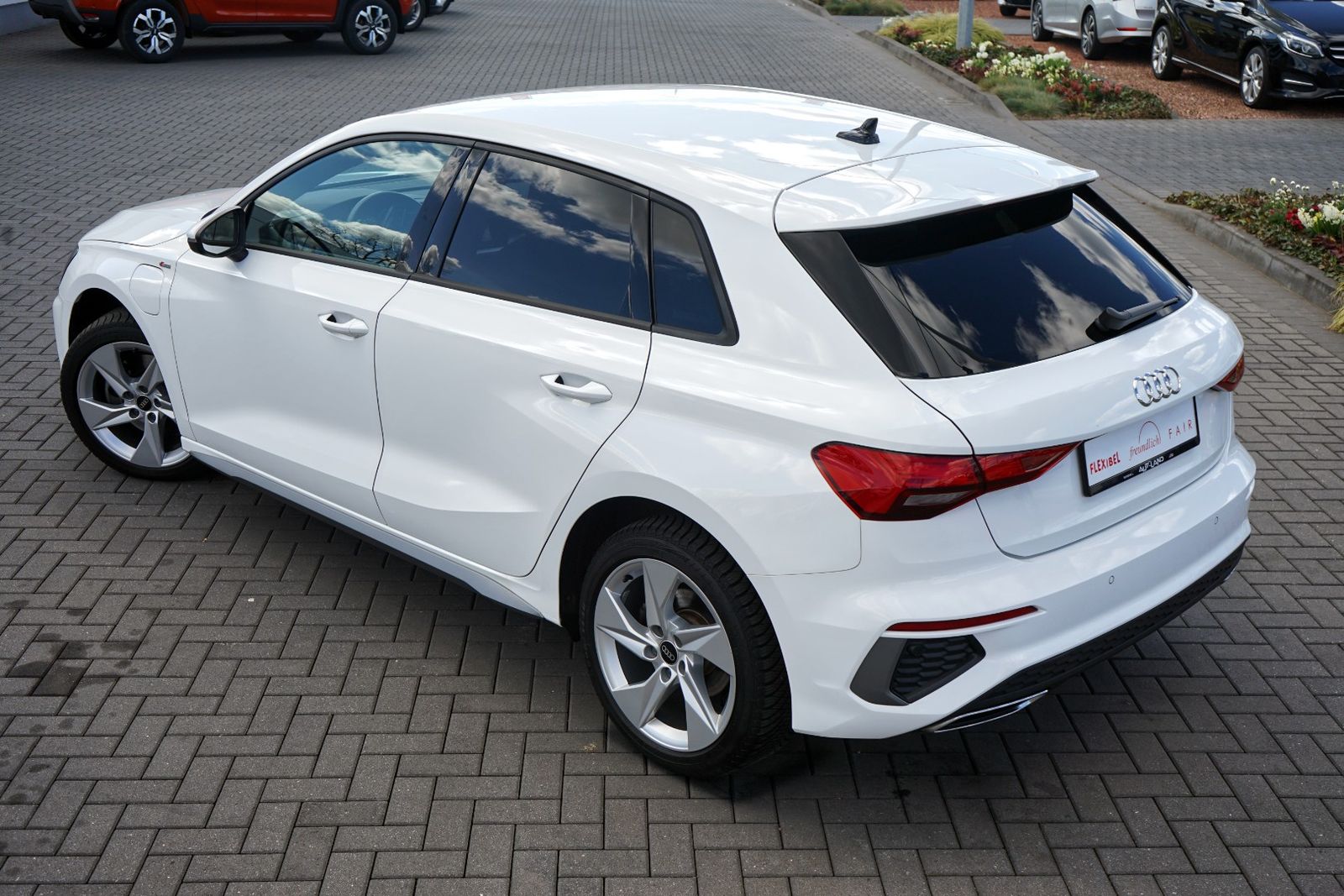 Audi A3 SB 40 TFSIe S-Tronic S-Line - Samsaru's Car Outlet