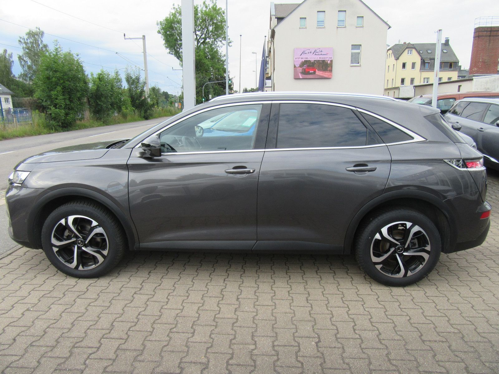 DS Automobiles DS7 Crossback Rivoli PT 180 EAT8*Pano*Sitzheiz*