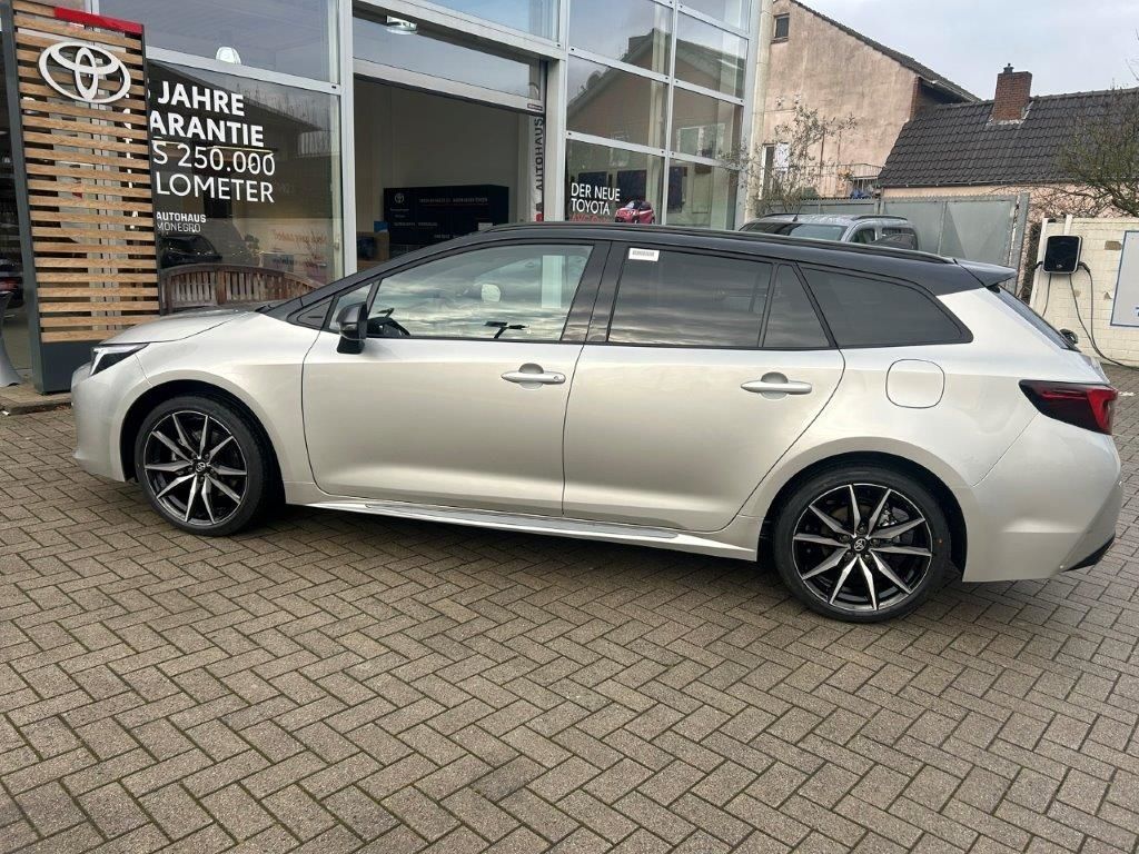Toyota Corolla 2,0l GR Sport Hybrid TS ACC LED SHZ RFK