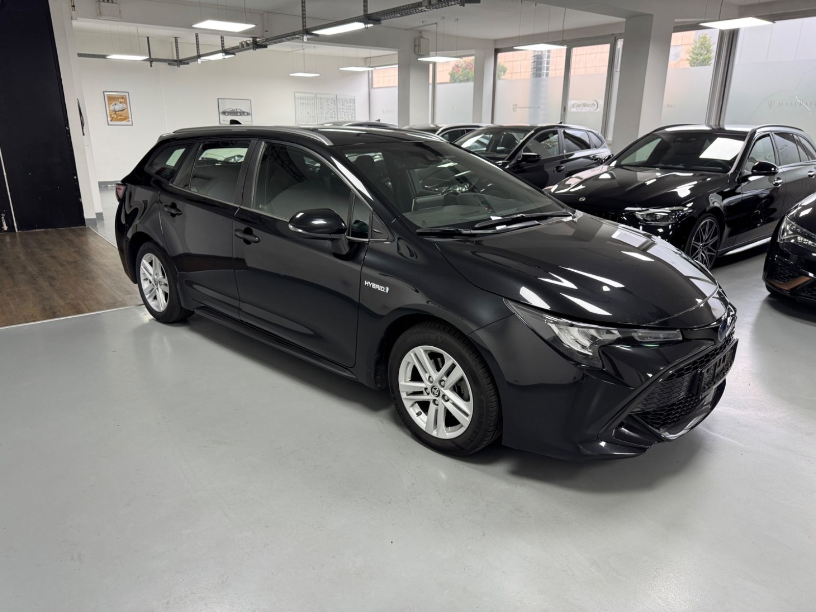 Toyota Corolla Hybr. TÜV Neu/Toyota Garantie/Unfallfrei