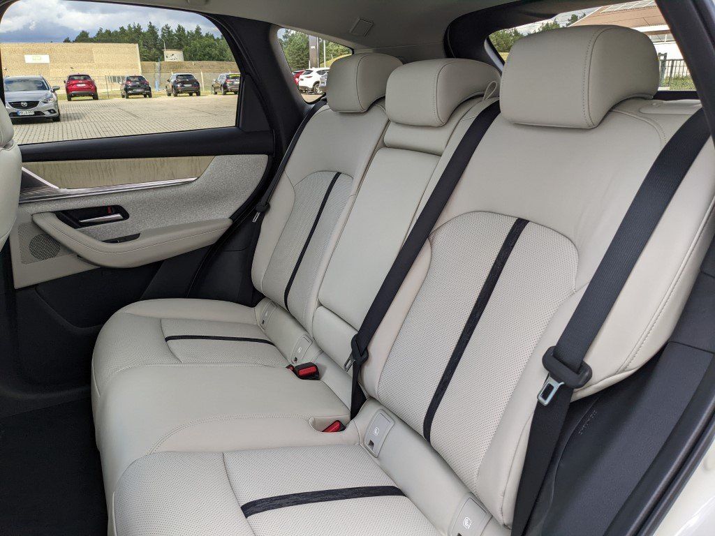 Mazda CX-60 2.5l PHEV Takumi AHK alle Pakete Pano 1.Ha