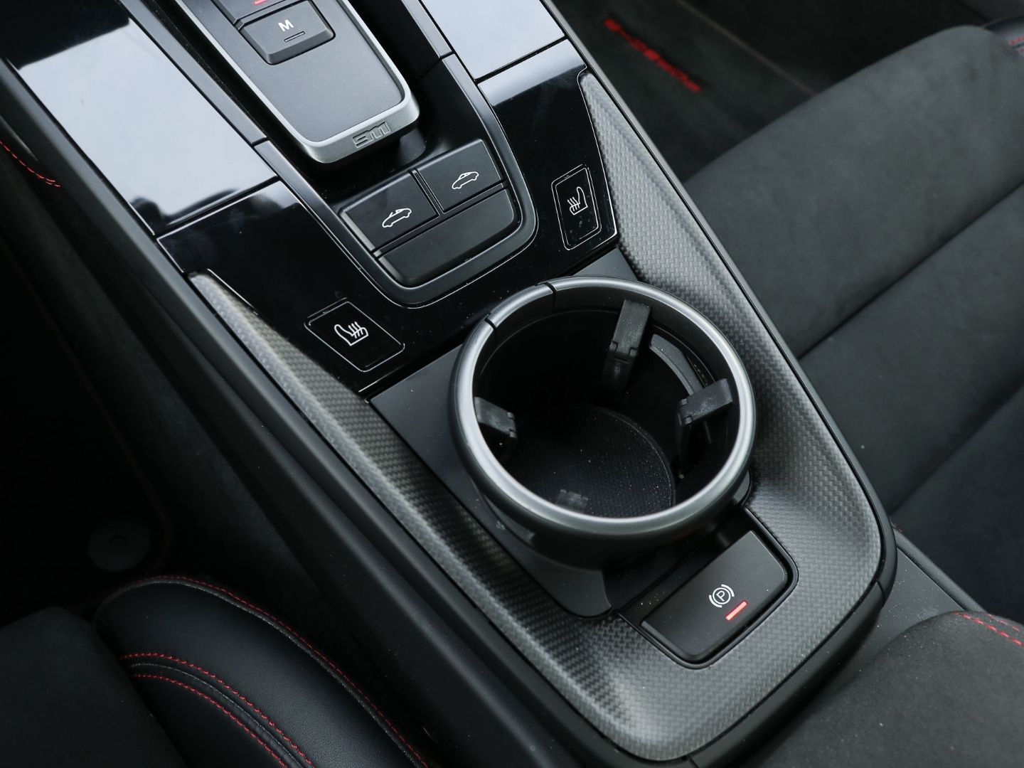 Porsche 992 911 Targa 4 GTS Burmester HA-Lenkung LED