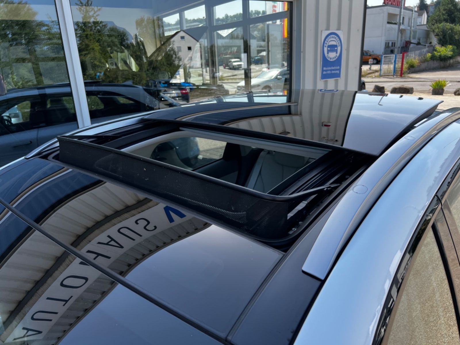 Hyundai Nexo Fuel Cell - Samsaru's Car Outlet