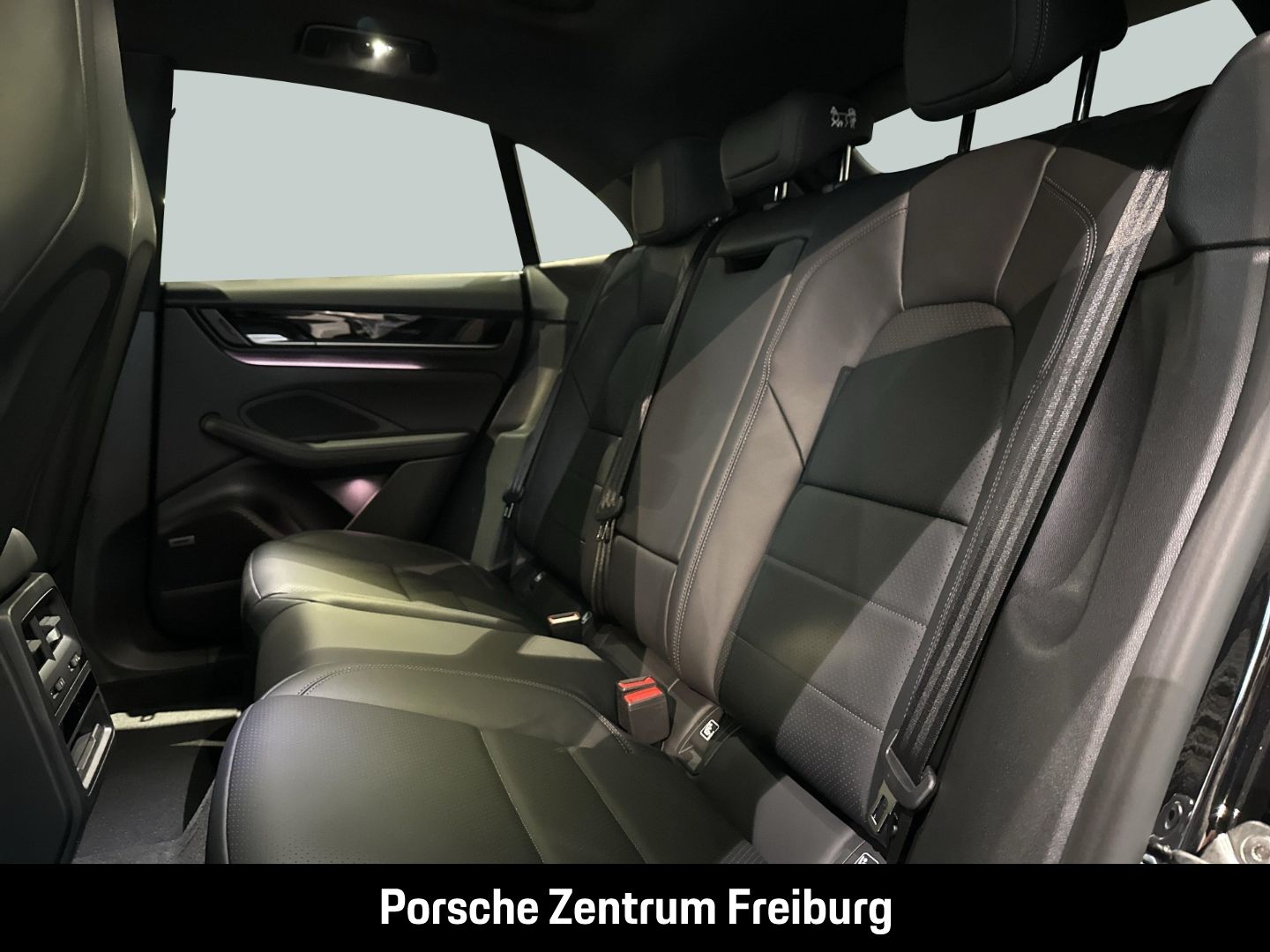 Porsche Macan 4 BOSE LED-Matrix Surround-View Panorama