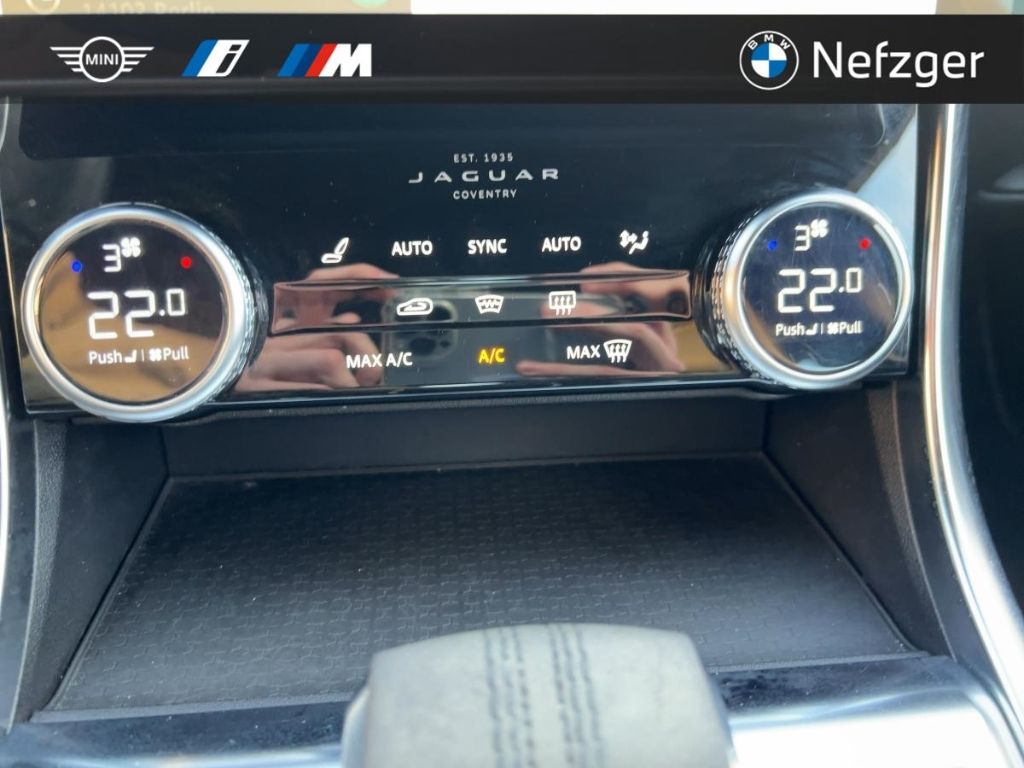 Jaguar XF P250 R-Dynamic RFK LED