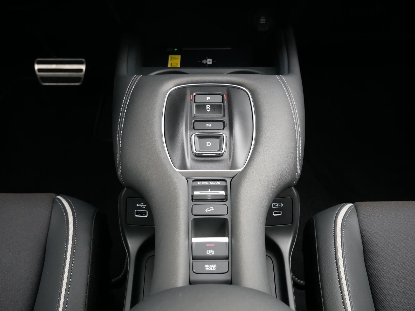 Honda ZR-V 2.0 i-MMD HYBRID SPORT NAVI+LED+ACC+18Z.