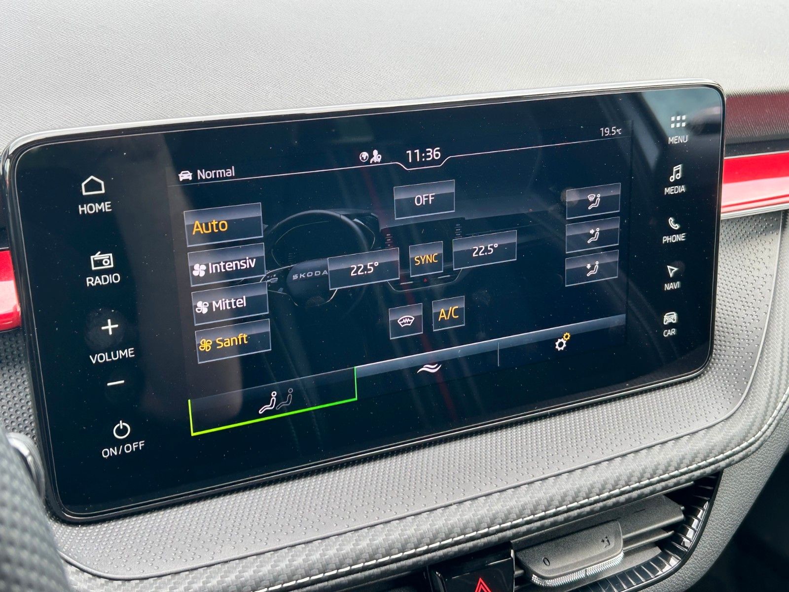 Skoda Fabia IV Monte Carlo DSG Navi 5JGar Assist+ -29%