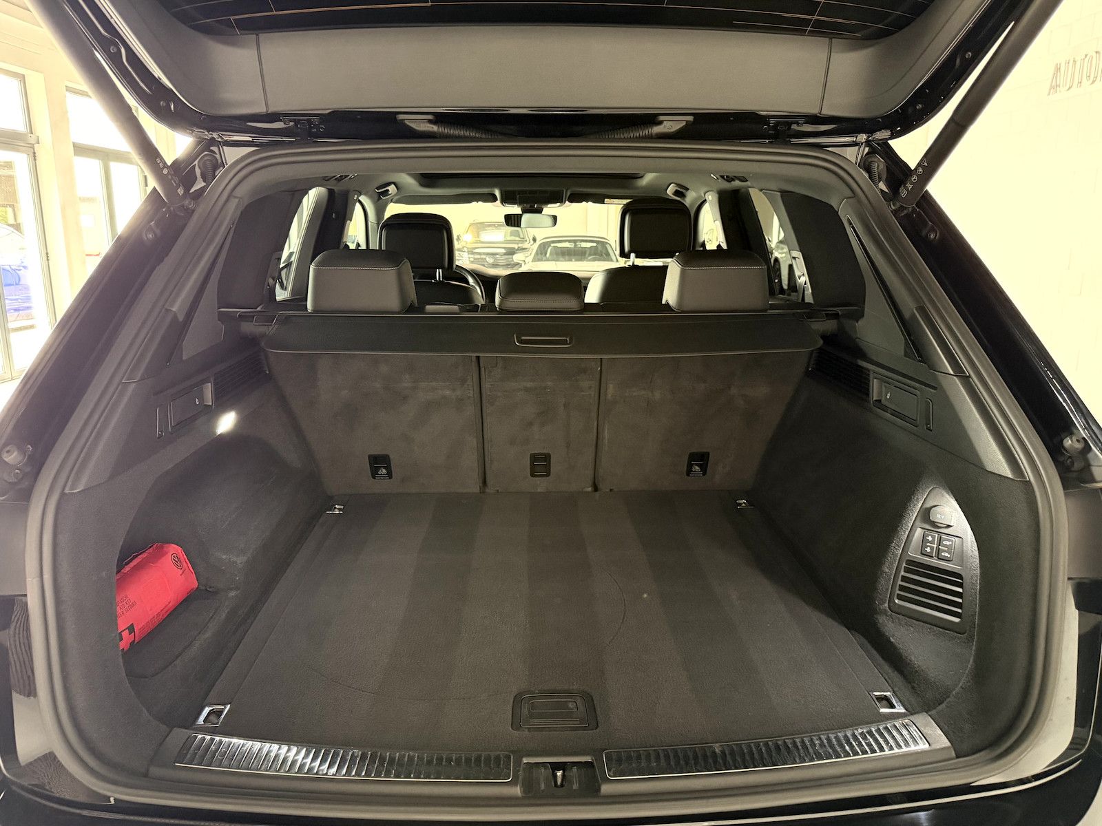 Volkswagen Touareg 3.0TDI 4Motion R Line*BlackStyle*Pano*IQ