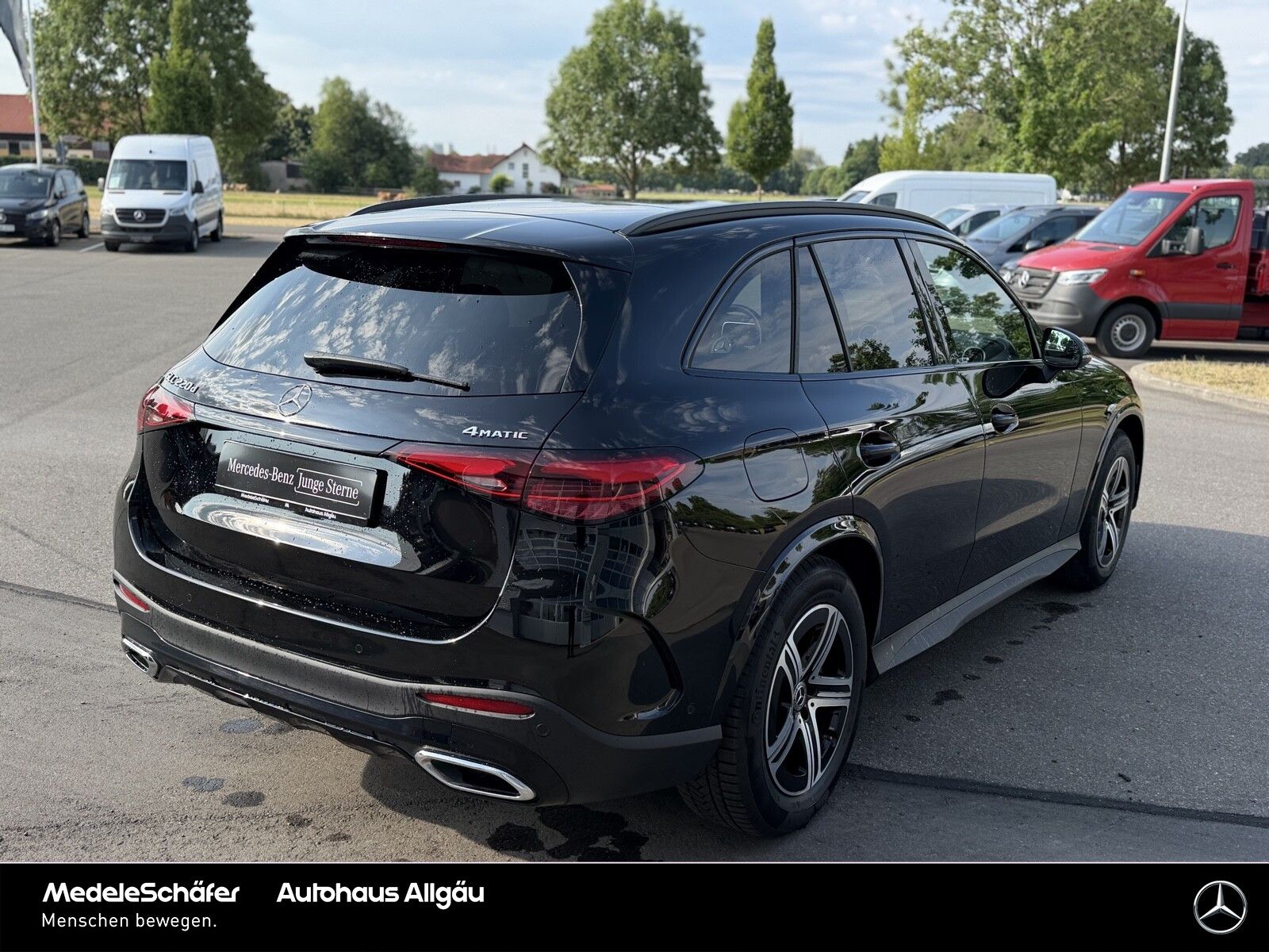 Mercedes-Benz GLC 220 d 4M AMG Night 20' Standheizung Dist AHK
