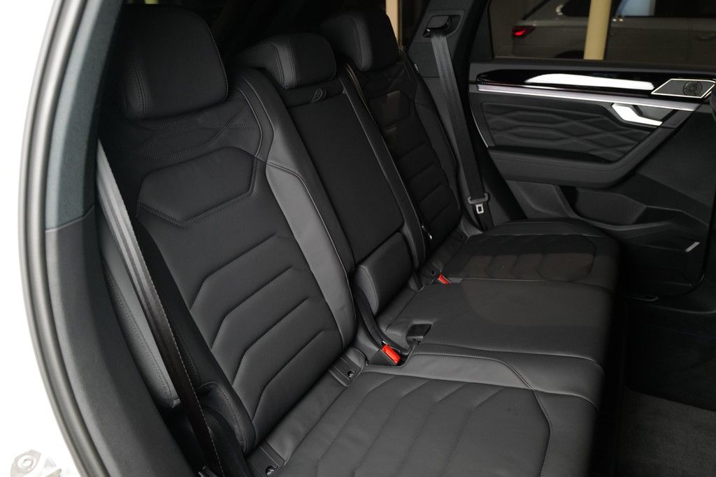 Volkswagen Touareg R eHybrid 4Motion Dynaudio HuD 360° Keyl