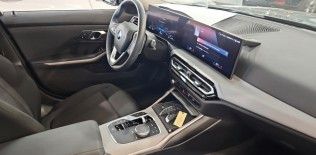 BMW 320d xDrive SHADOW - Samsaru's Car Outlet
