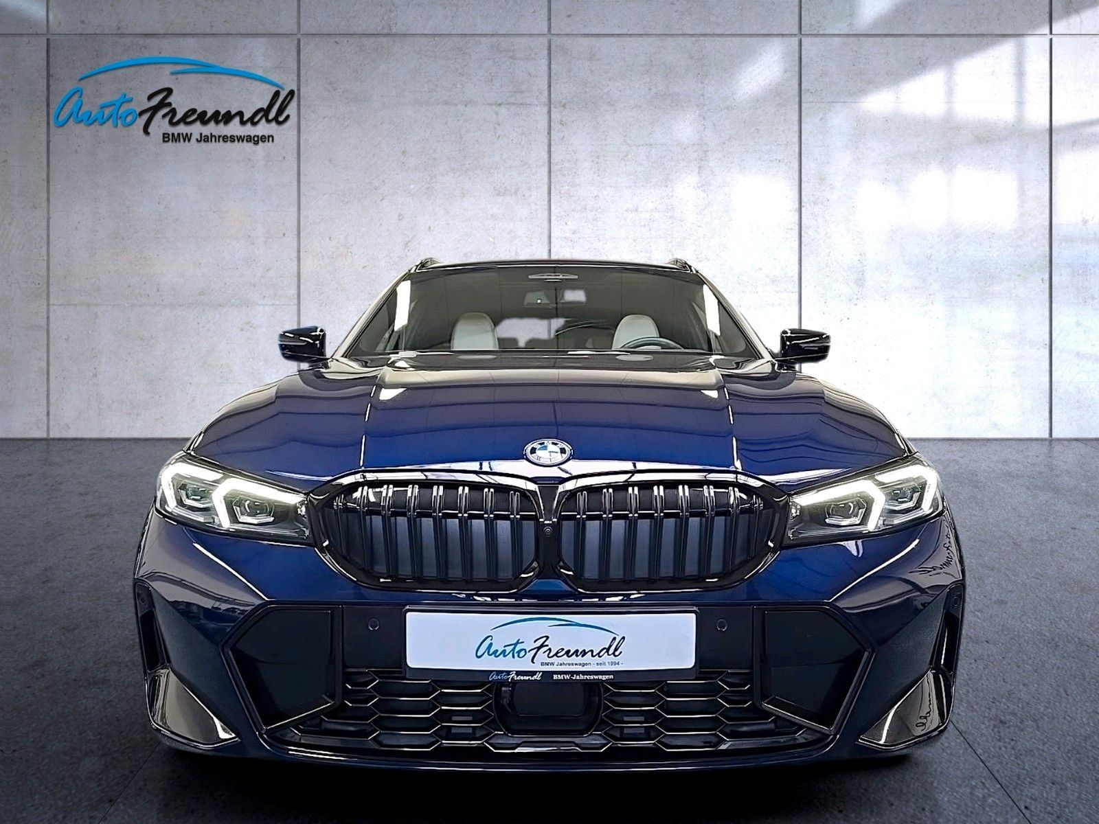 BMW 330e xDrive M Sport Pro - Samsaru's Car Outlet