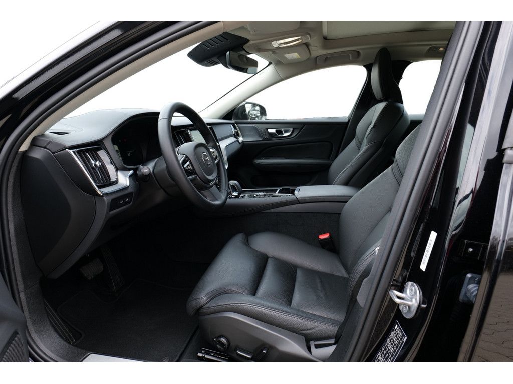 Volvo S60 Lim. T8 Ultimate Dark Recharge Plug-In Hybri