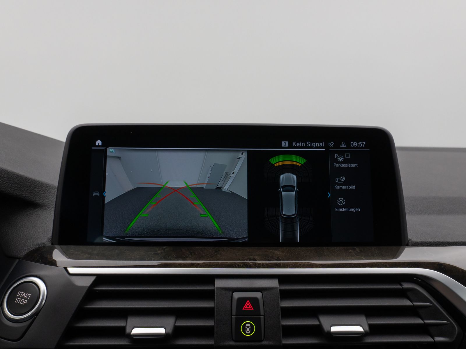 BMW X3 xD30e Kamera DAB HiFi Lenkrhzg Komfort Alarm