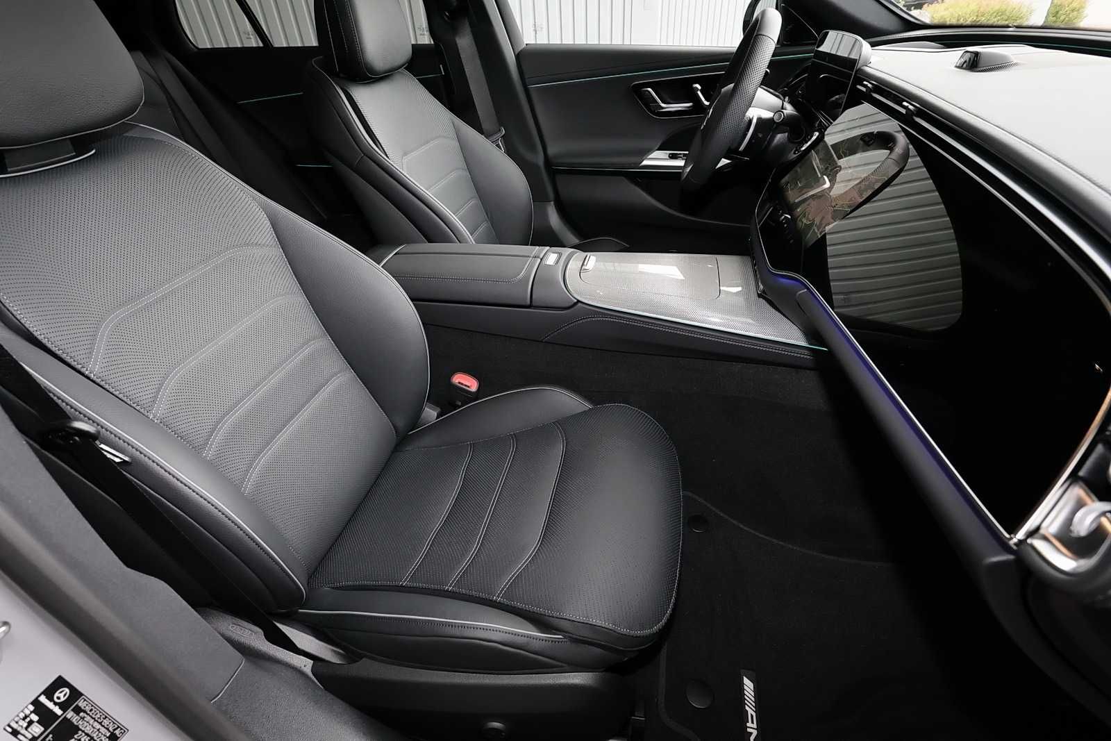Mercedes-Benz E 450 d 4M T AMG Standhz.+360°+LED+AHK+Pano+HUD