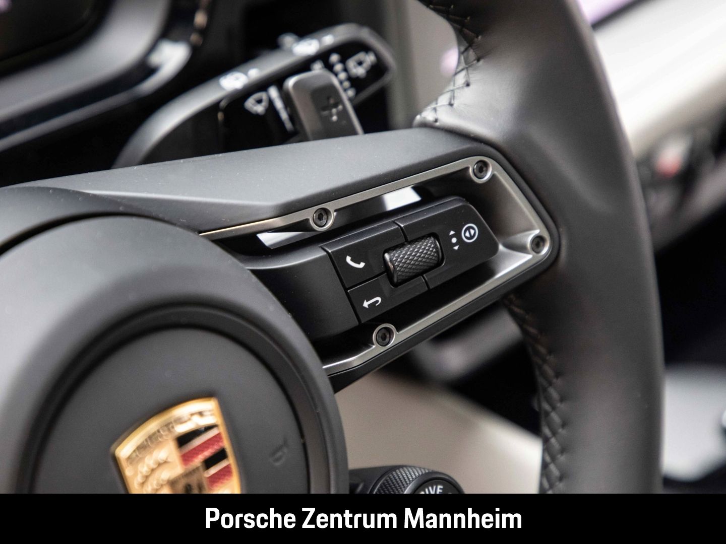 Porsche Cayenne S E-Hybrid HD-Matrix AHK SporDesign Spor