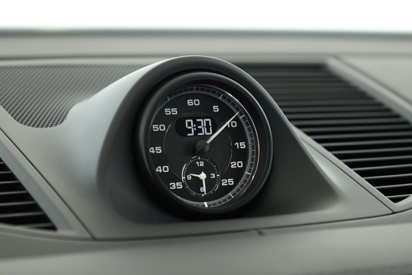 Porsche Macan S - Samsaru's Car Outlet
