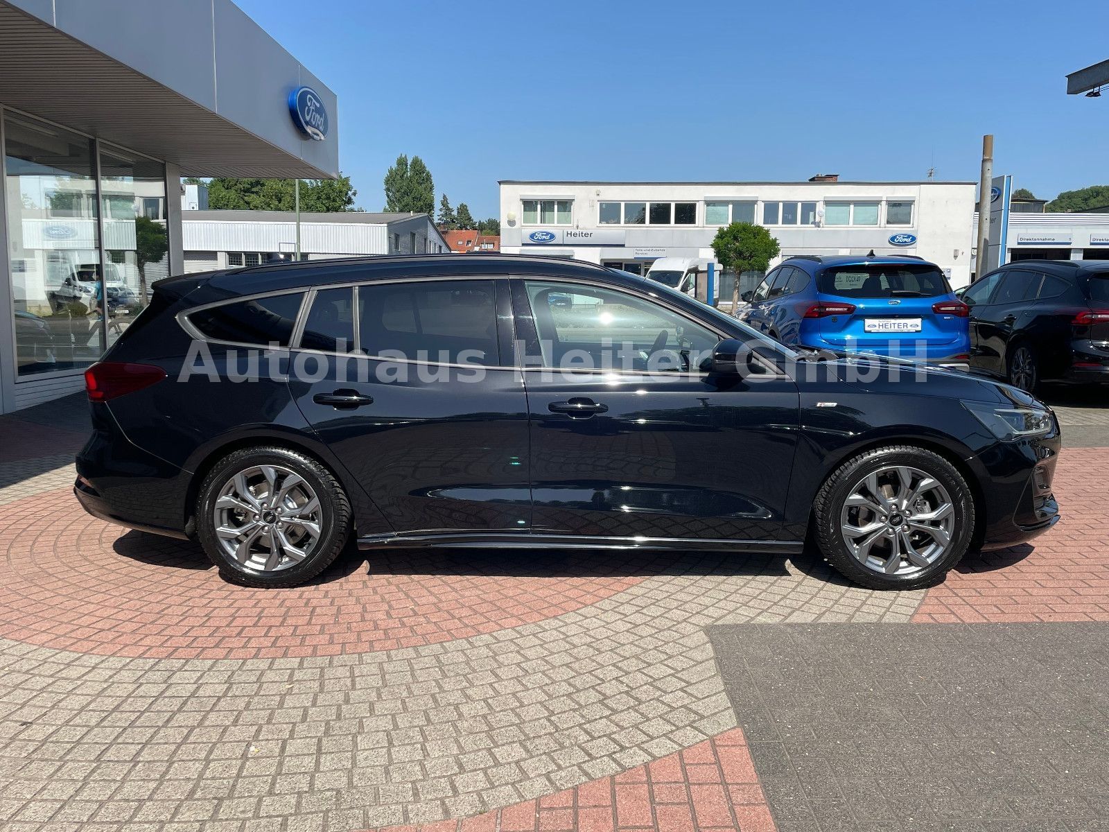 Ford Focus 1.5 EB Aut.ST-Line X / ACC+Matrix+e.Klappe