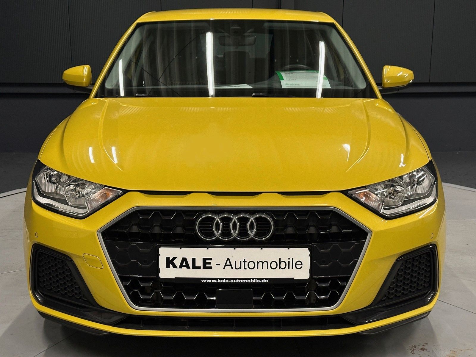 Audi A1 Sportback 25 TFSI advanced - Samsaru's Car Outlet