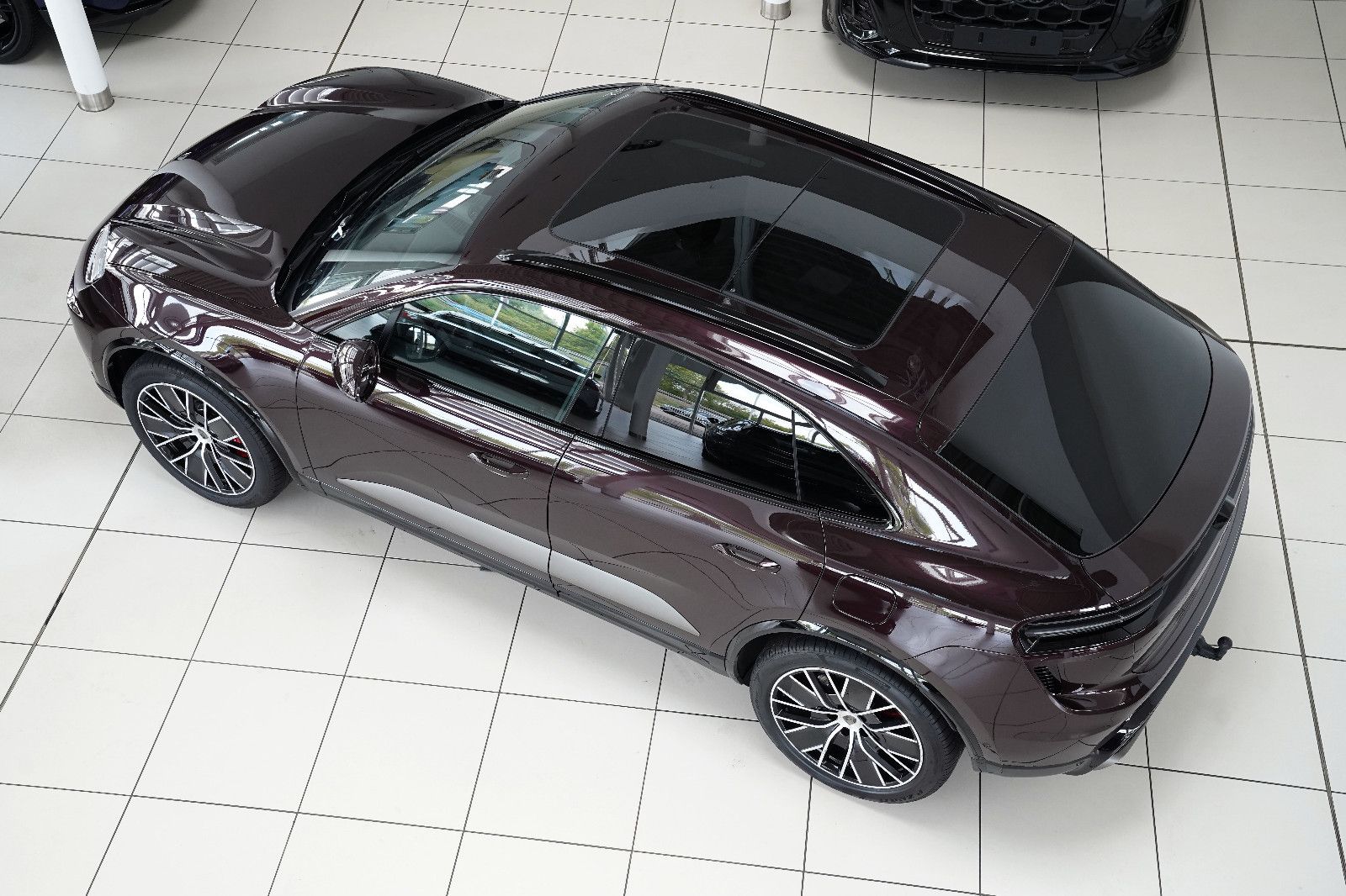 Porsche Macan Electric Turbo HUD Pano Chrono beluftung