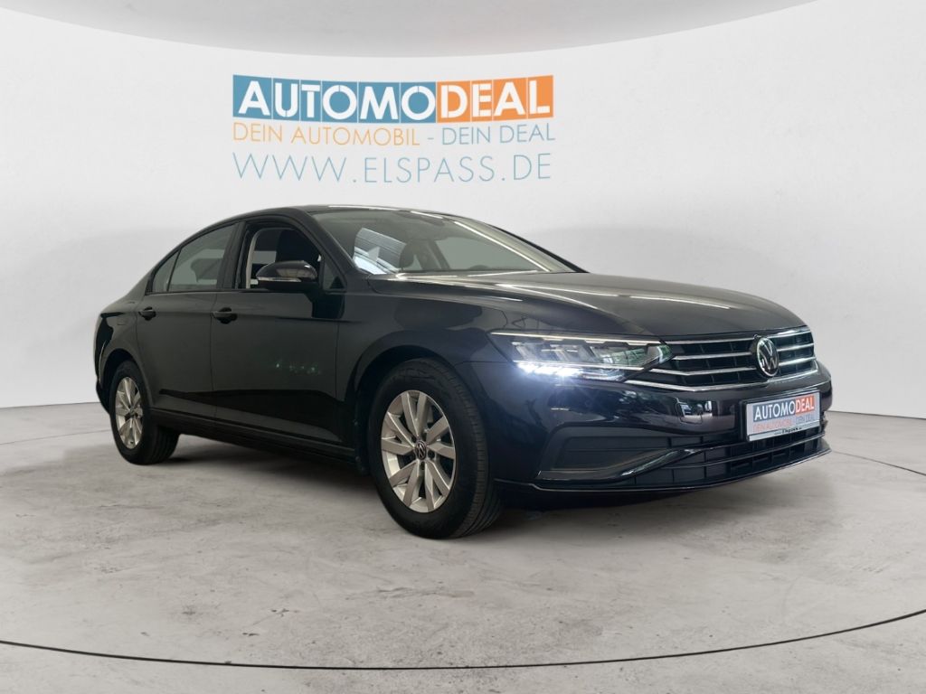 Volkswagen Passat AUTOMATIK - Samsaru's Car Outlet