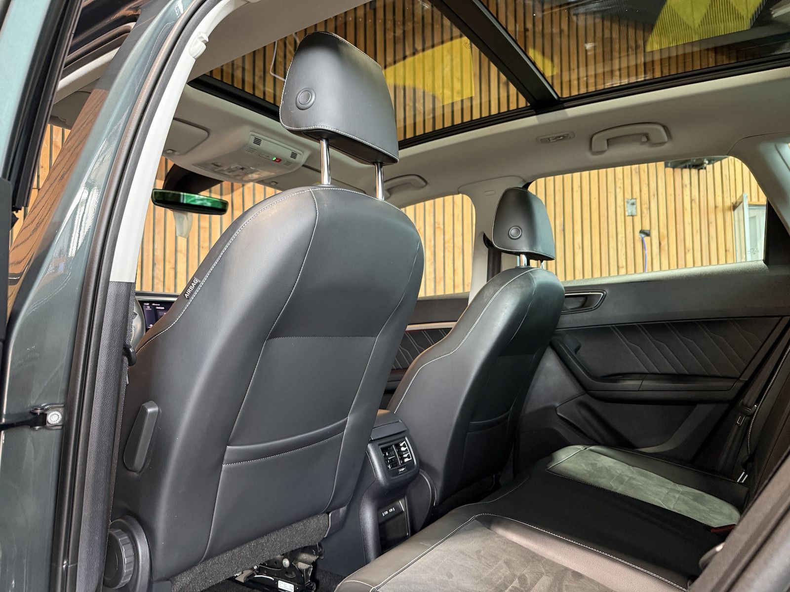Seat Ateca 2,0 TDI X-Perience DSG *Navi*LED*Kam*AHK