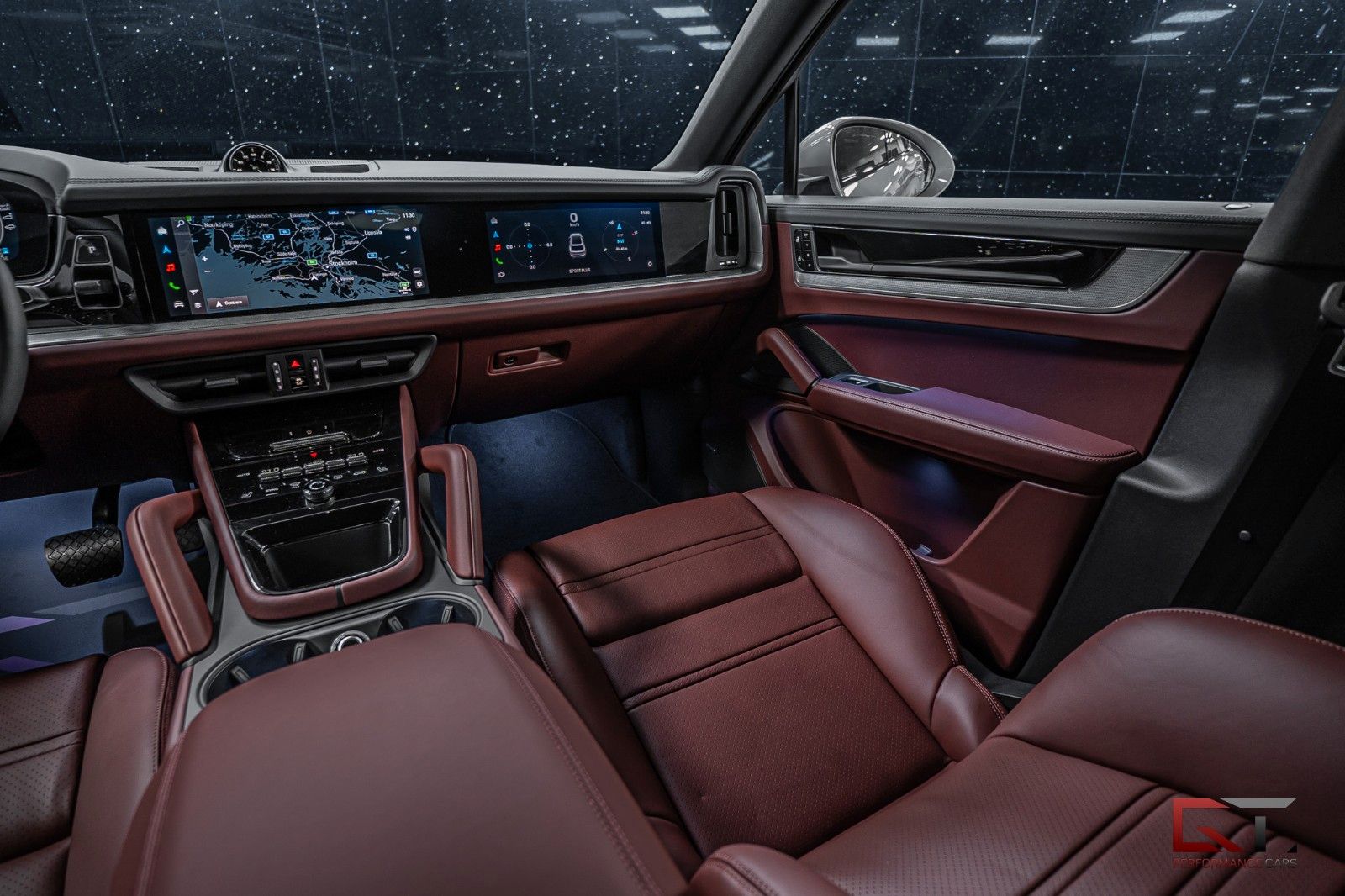 Porsche Cayenne E-Hyb Coupé 2025 Club SportDesign 18 Way