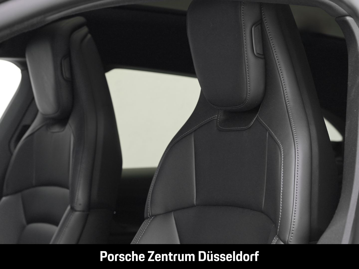 Porsche Taycan 4S Sport Turismo BOSE Luftfederung LED
