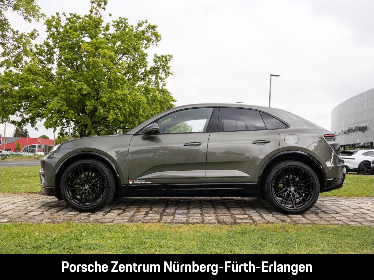 Porsche Macan Turbo Sitzbelüftung Matrix-LED Head-Up-Dis