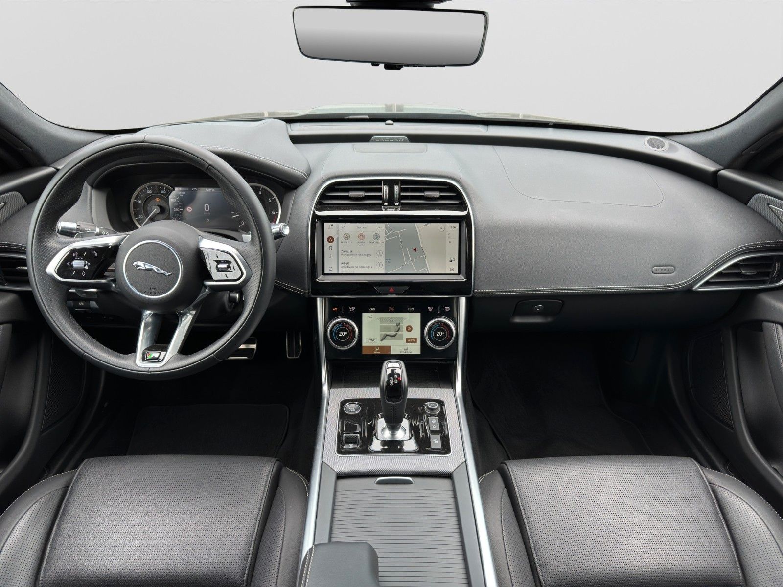 Jaguar XE P250 R-Dynamic Black|Head-Up|Meridian|360°