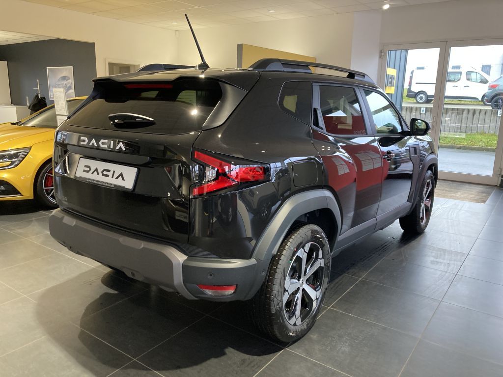 Dacia Duster Hybrid 140 Journey - Samsaru's Car Outlet