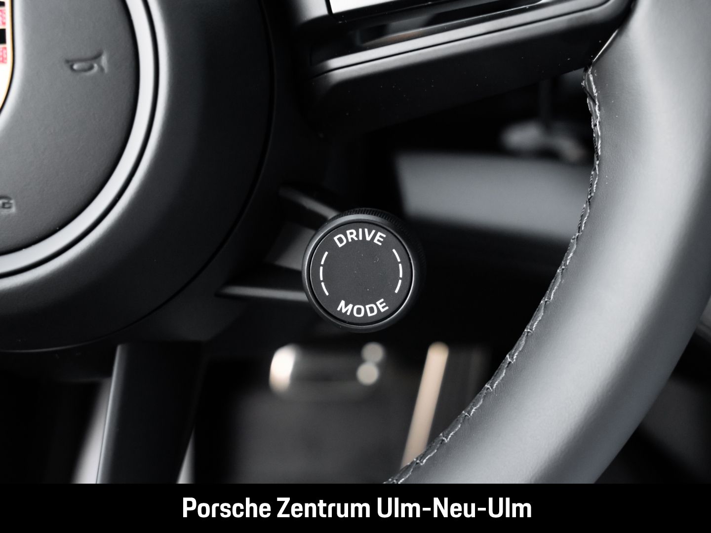 Porsche Taycan 4 Cross Turismo HD-Matrix ACC BOSE 20-Zol