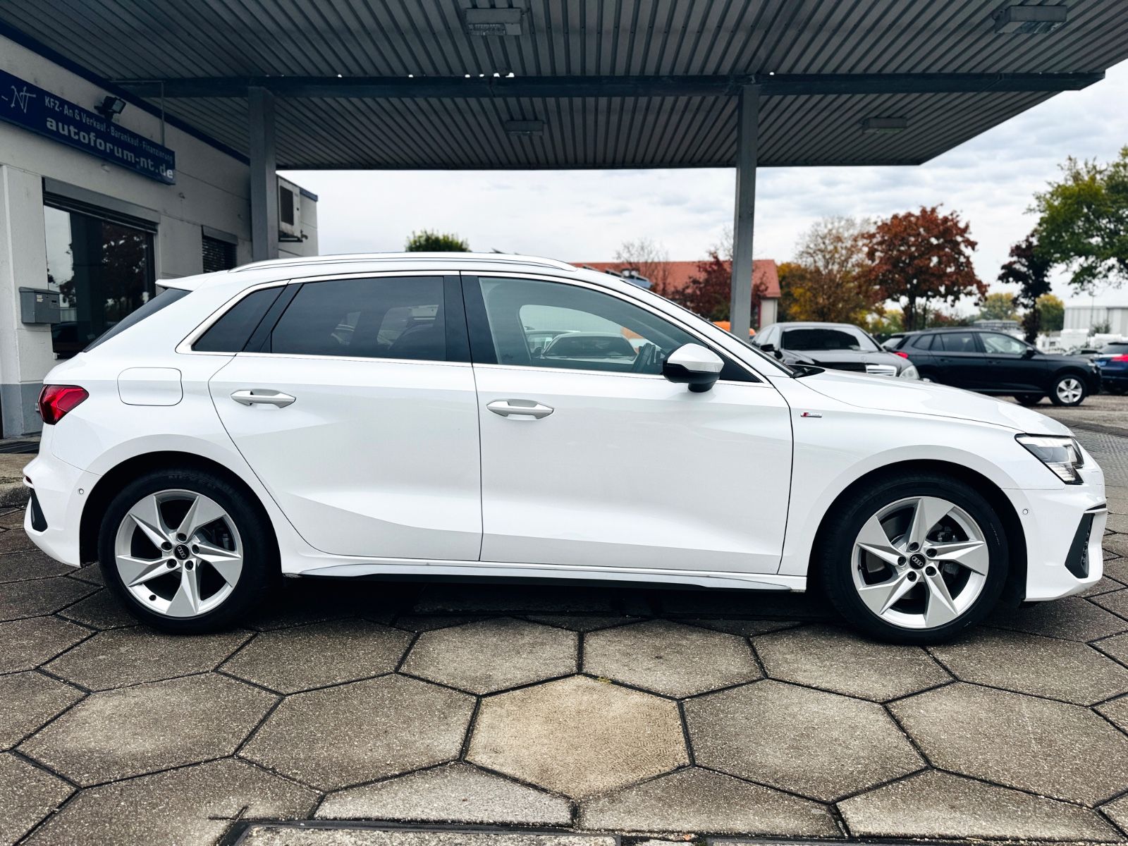 Audi A3 Sportback 40 TDI quattro S-LINE/ACC/MATRIX