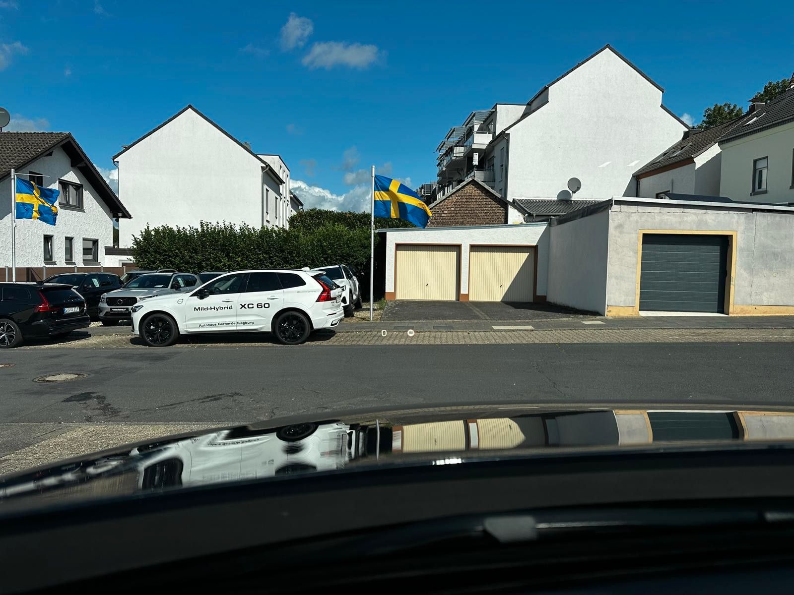 Volvo XC90 B5 AWD Ultimate 7-Sitz,AHK,360°,HUD,PANO