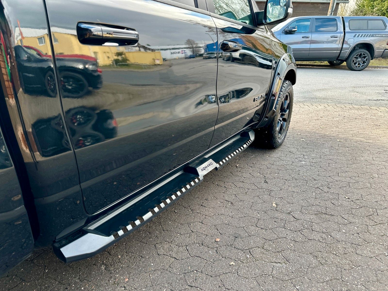 Dodge 1500 V8 5,7L*LPG*4X4*OFF-ROAD*AHK*BÜGEL*GARANTIE