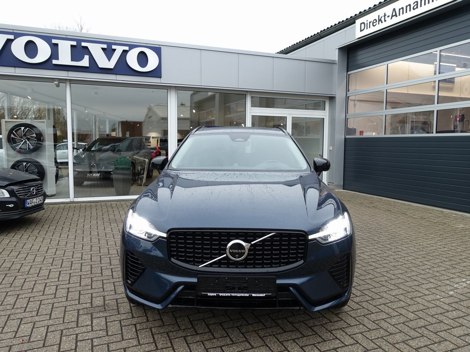Volvo XC60 Ultra T8 AWD/Massage/Pano/360°/B&W/AHK
