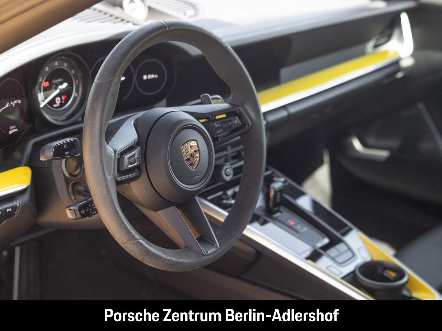 Porsche 992 911 Turbo Cabriolet Burmester Liftsystem-VA
