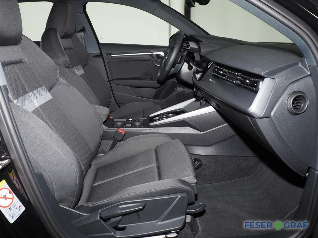 Audi A3 Sportback advanced 30 TFSI S tronic ACC / LED