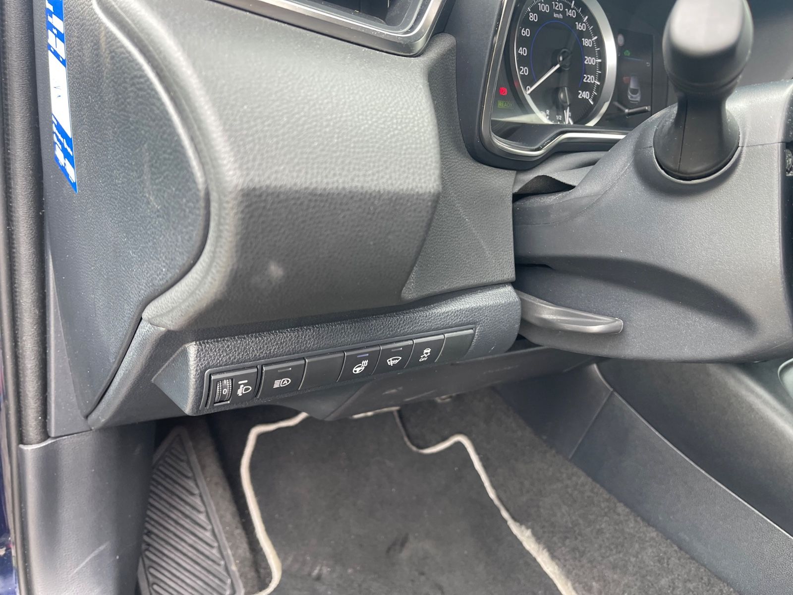 Toyota Corolla Hybrid Business Edition - Samsaru's Car Outlet