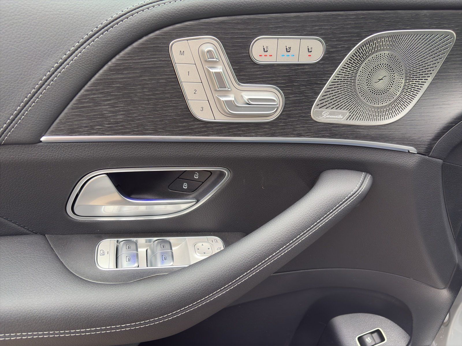 Mercedes-Benz GLE 450 d AMG Distro AHK Burm Keyless Pano 360°