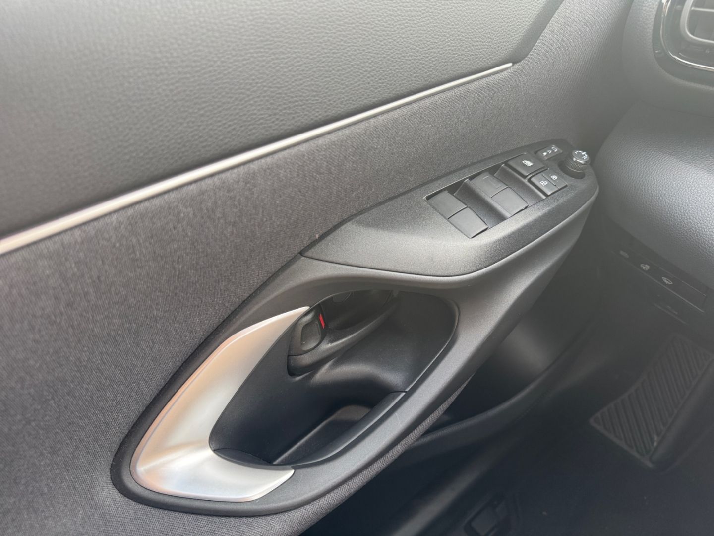 Toyota Yaris Cross 1,5 L HYB. 4X2 TE *ACC*RCam*CarPlay*