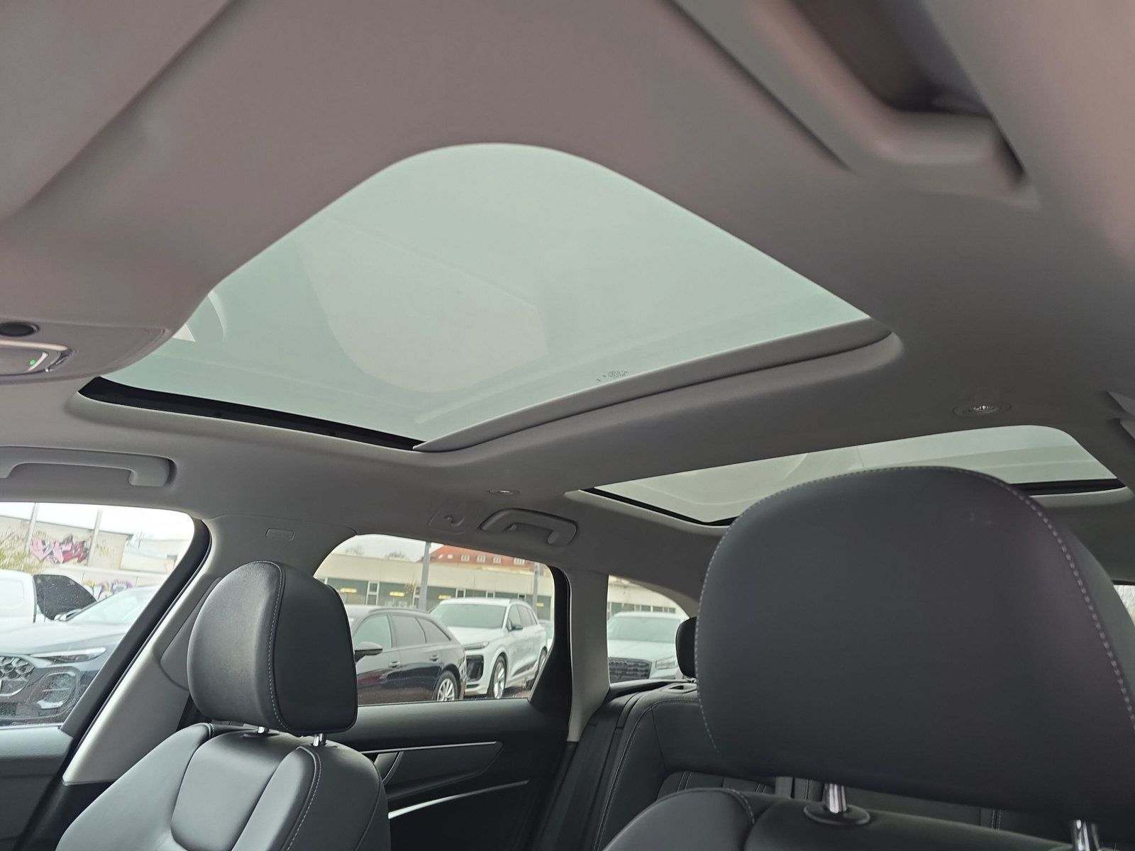 Audi A6 Avant 45 TFSI qu S line - Samsaru's Car Outlet
