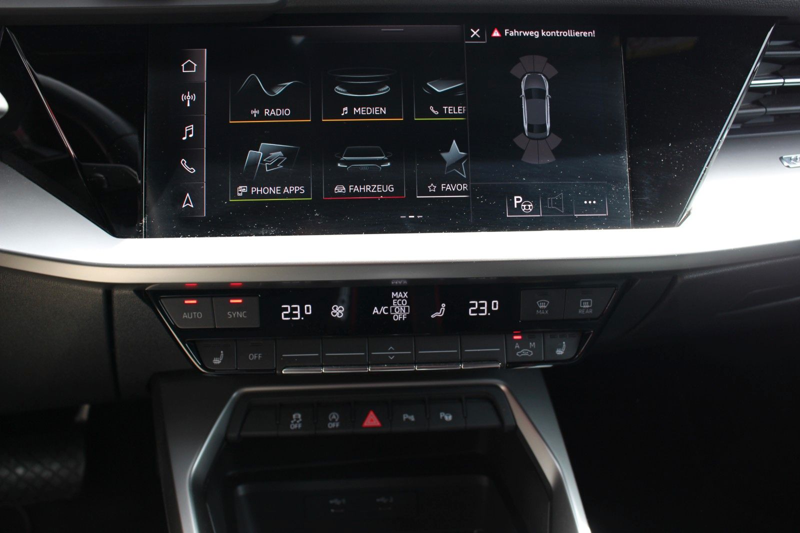 Audi A3 Limousine 30 TDI LED/Virtual Dashboard